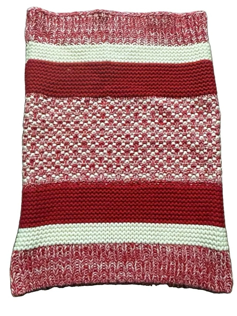 Women’s Gap Red White Knit Scarf Winter Cold Weather